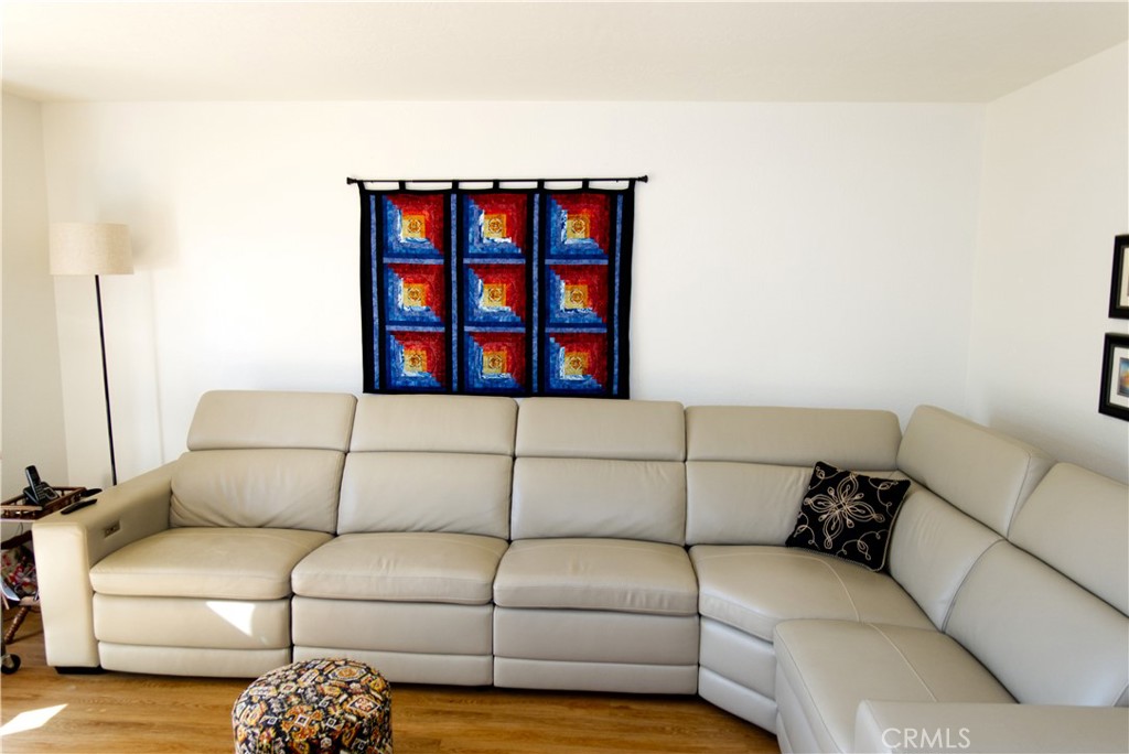 MLS #PI25272672 image #2