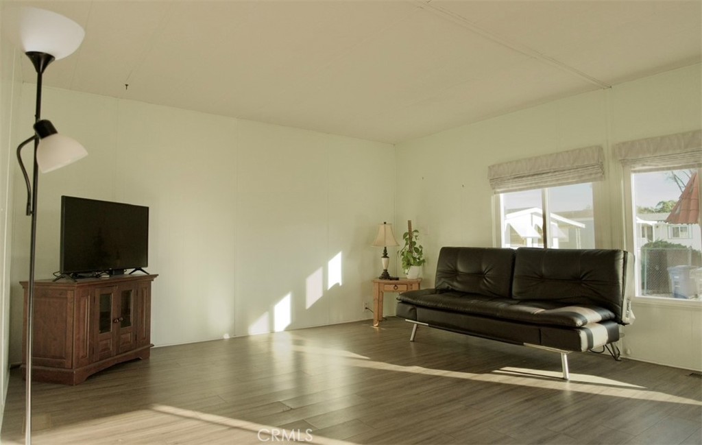 MLS #PI26012278 image #5