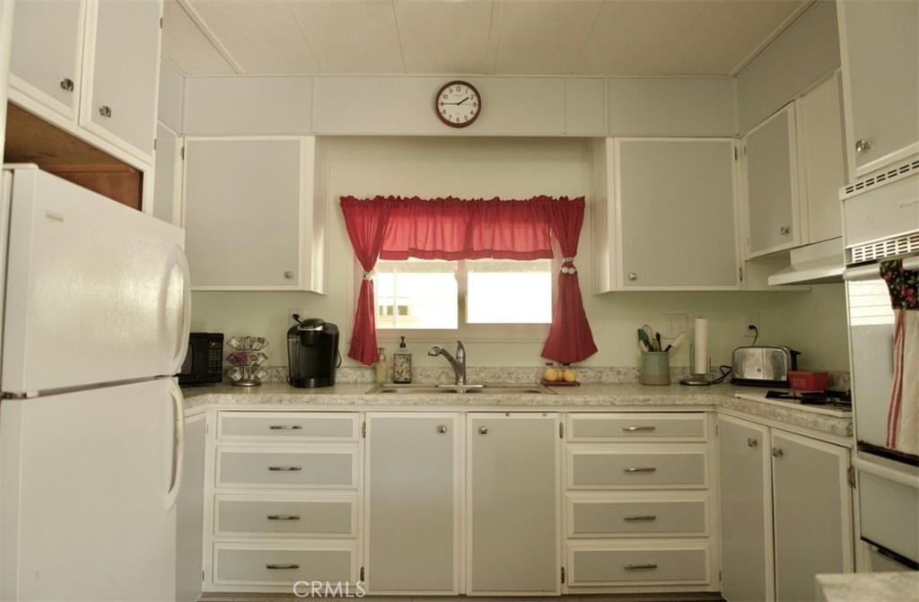 MLS #PI26012278 image #9