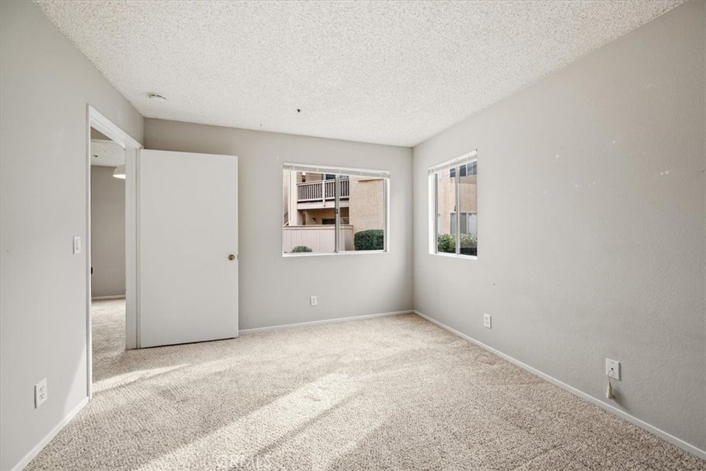 MLS #PI26016900 image #9