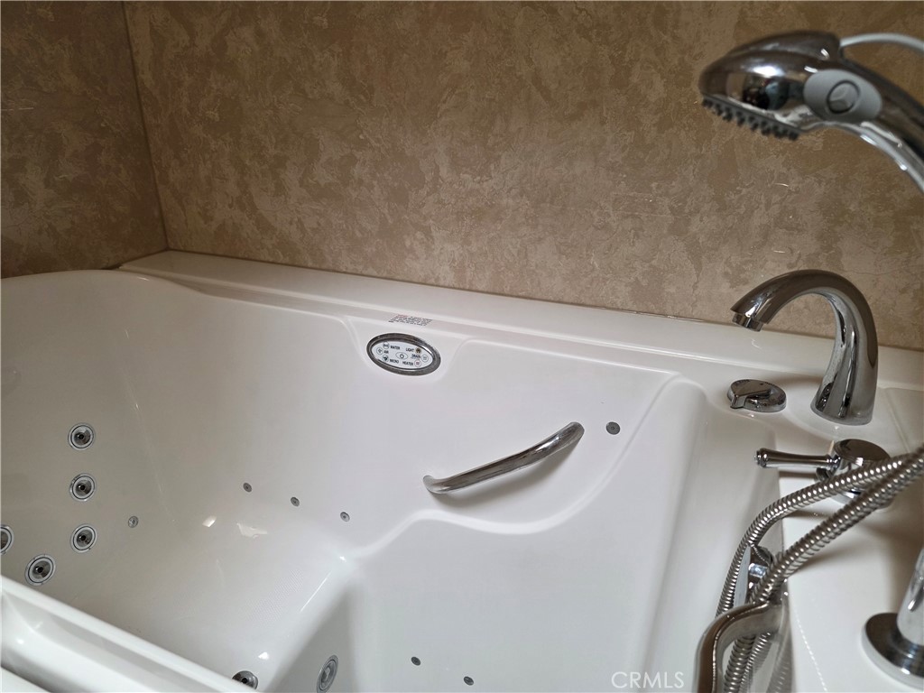 MLS #PI26017972 image #9