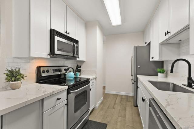 MLS #PTP2504471 image #10