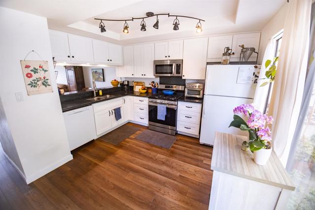 MLS #PTP2504632 image #2