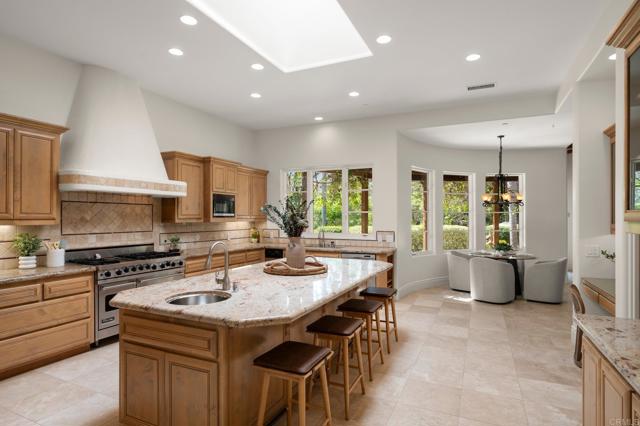 MLS #250024243SD image #8