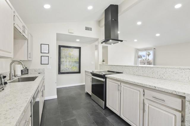 MLS #PTP2505649 image #0