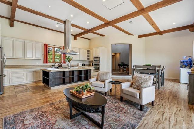 MLS #PTP2506460 image #0