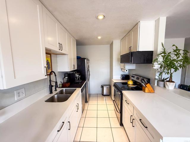 MLS #PTP2506588 image #1