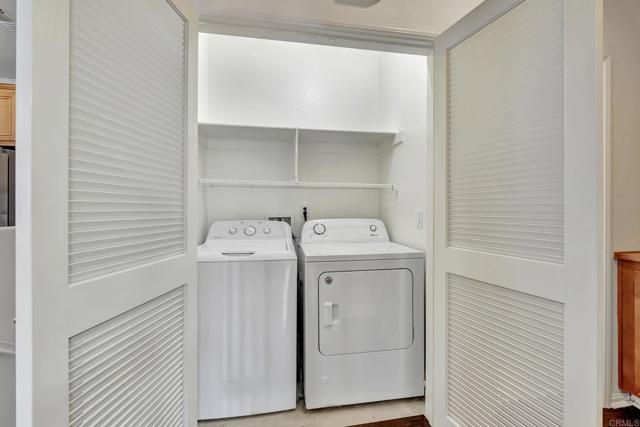 MLS #250040361SD image #17