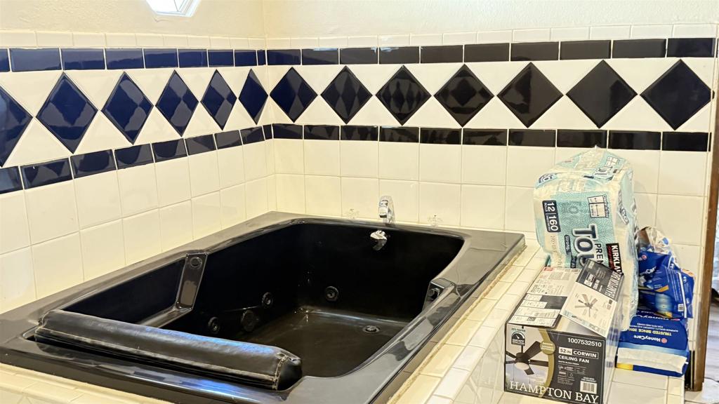 MLS #PTP2507038 image #2