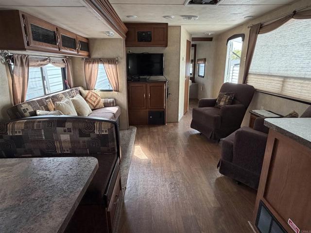 MLS #PTP2507398 image #0