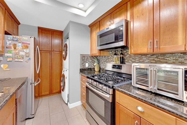 MLS #250033661SD image #8