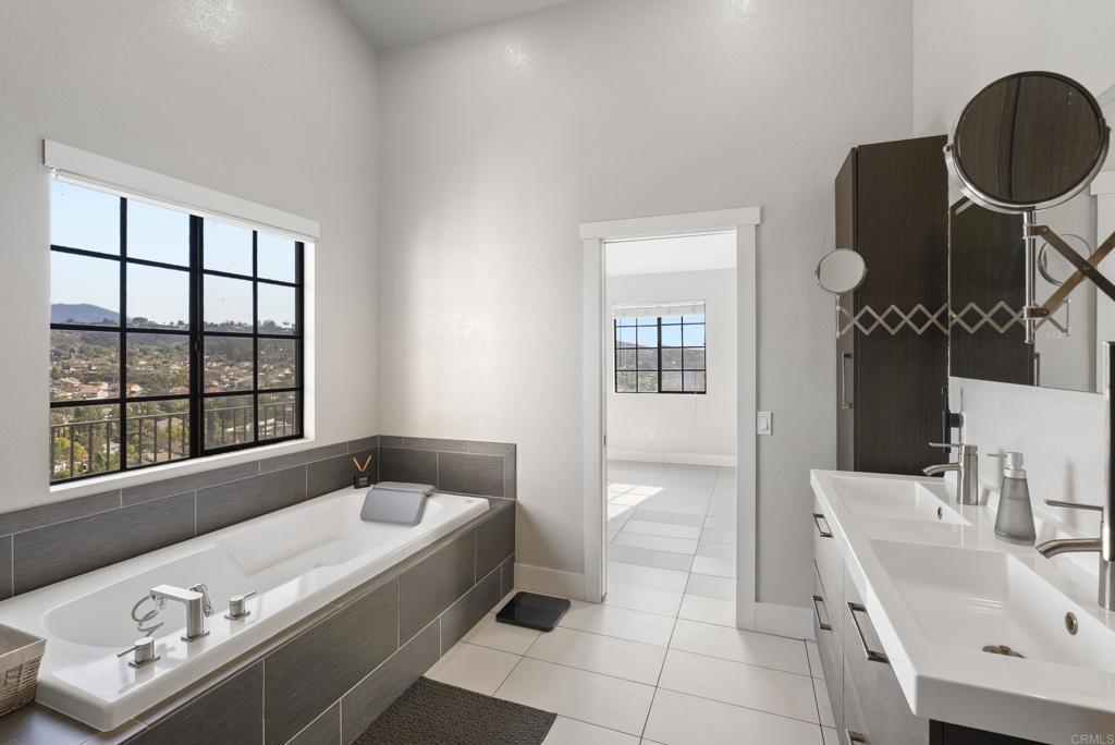 MLS #PTP2507621 image #36