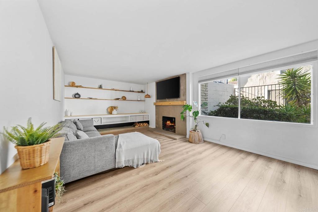 MLS #PTP2507721 image #0