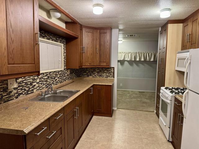 MLS #PTP2507772 image #2