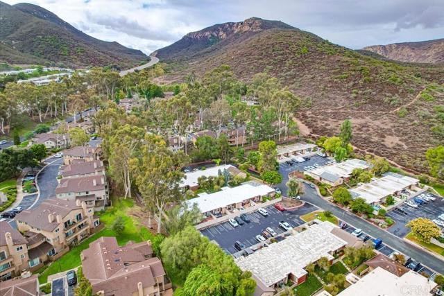 MLS #250032593SD image #29