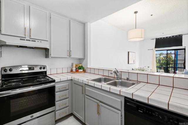 MLS #PTP2507971 image #2