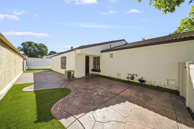 MLS #250023509SD image #17