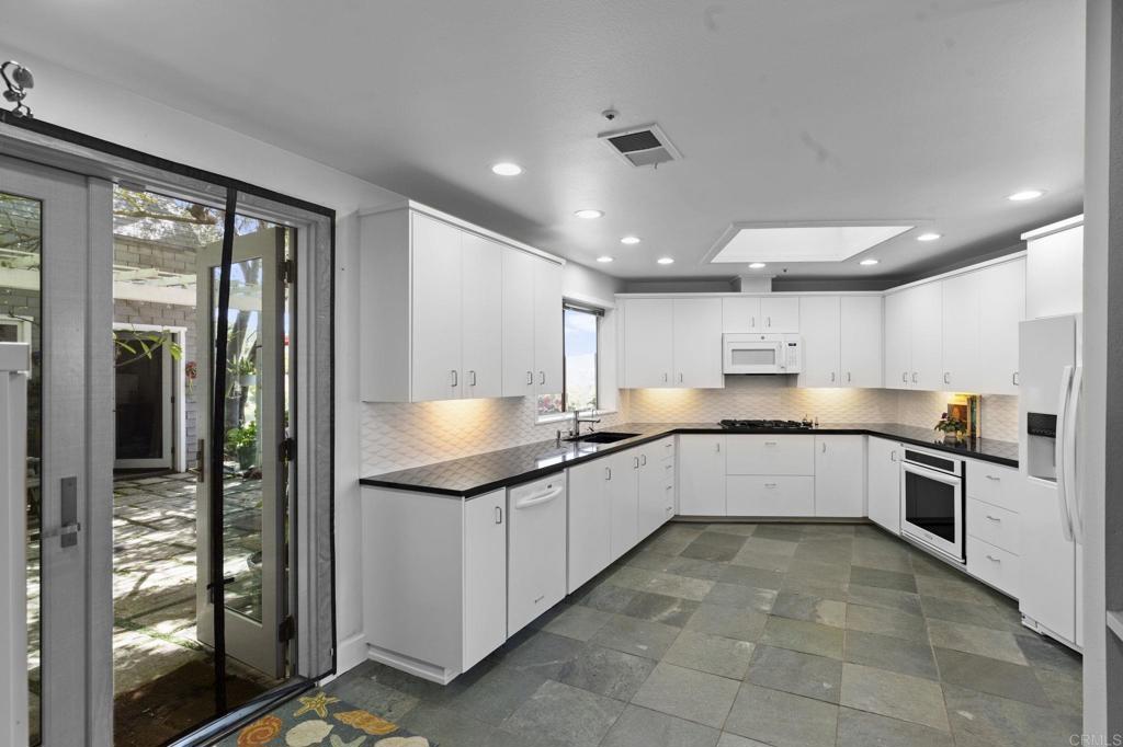 MLS #PTP2508225 image #10