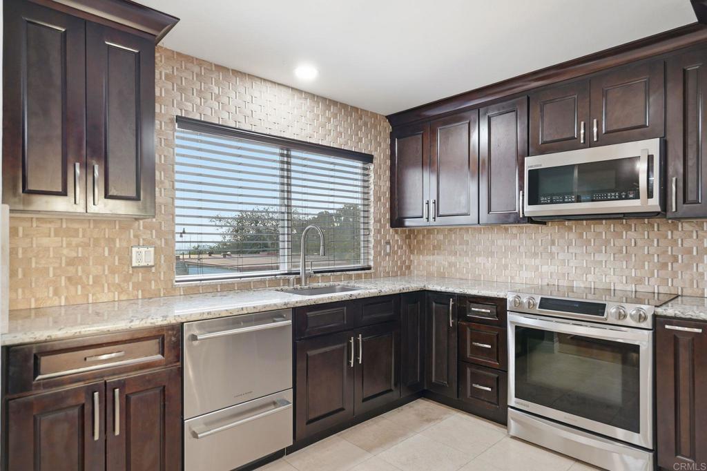 MLS #PTP2508521 image #10