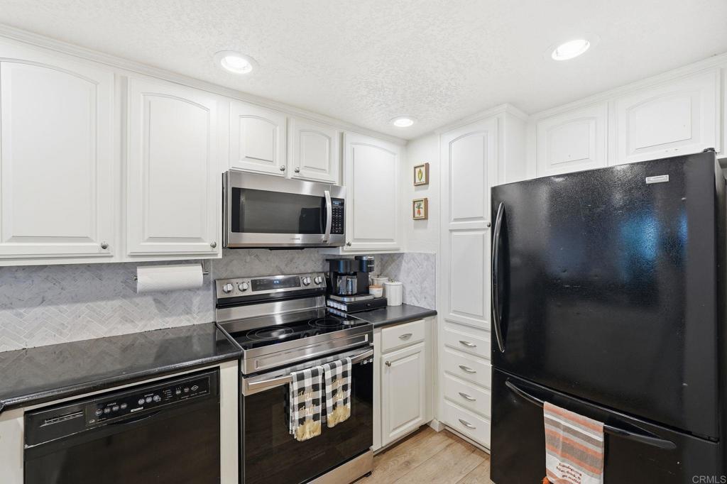 MLS #PTP2508532 image #9