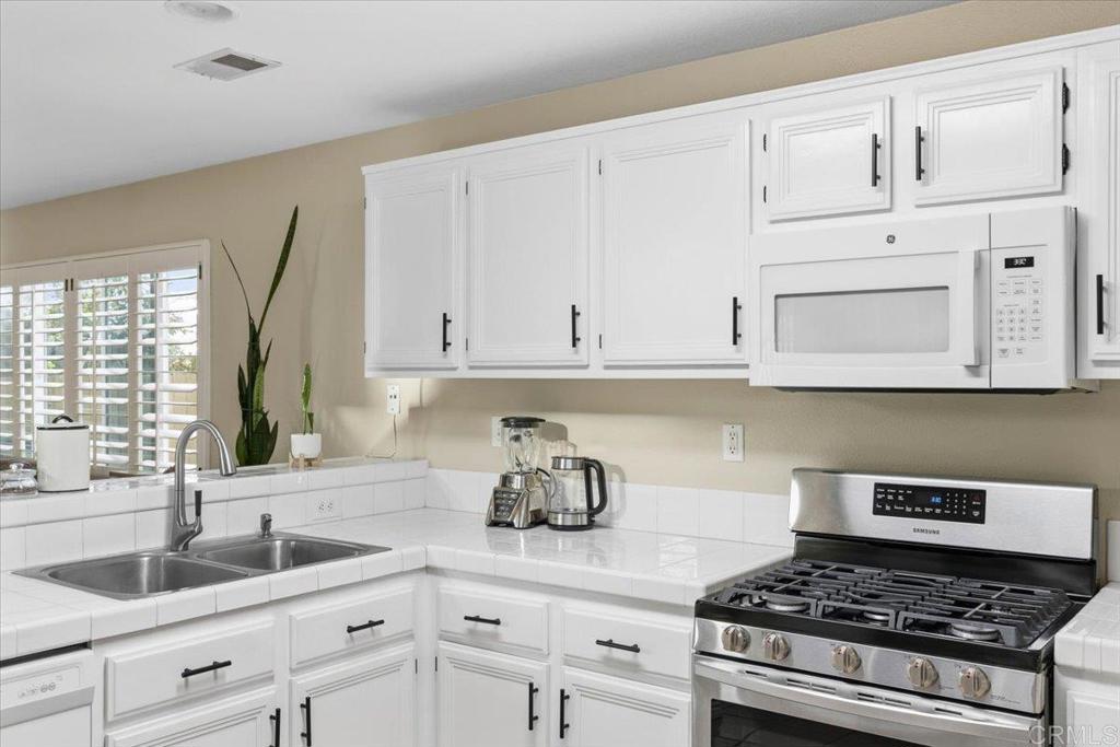 MLS #PTP2508656 image #17