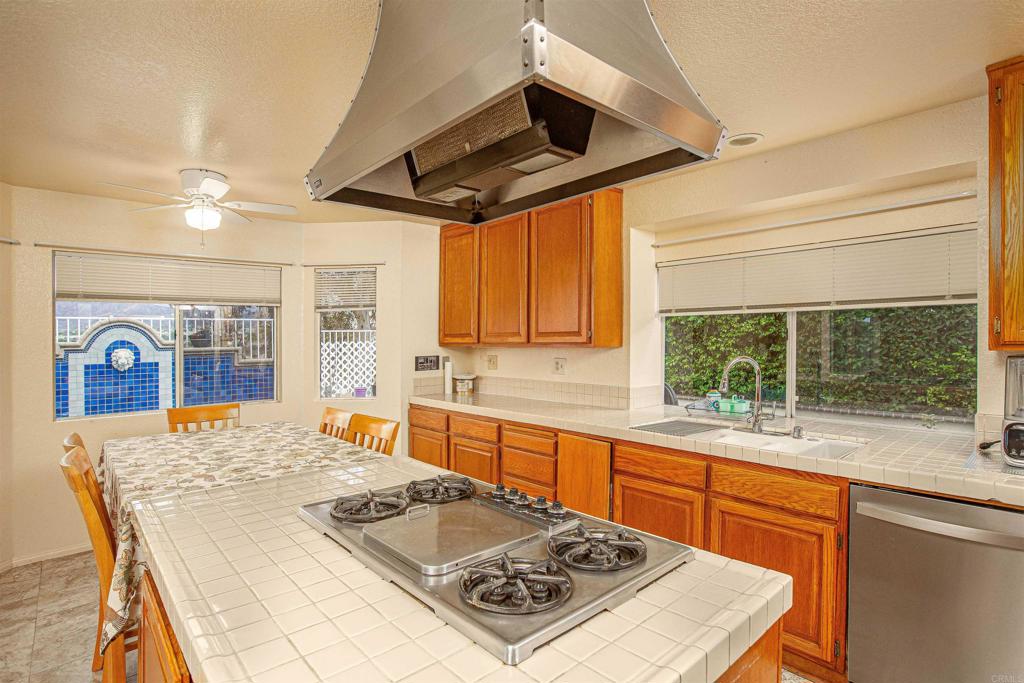 MLS #PTP2508701 image #12