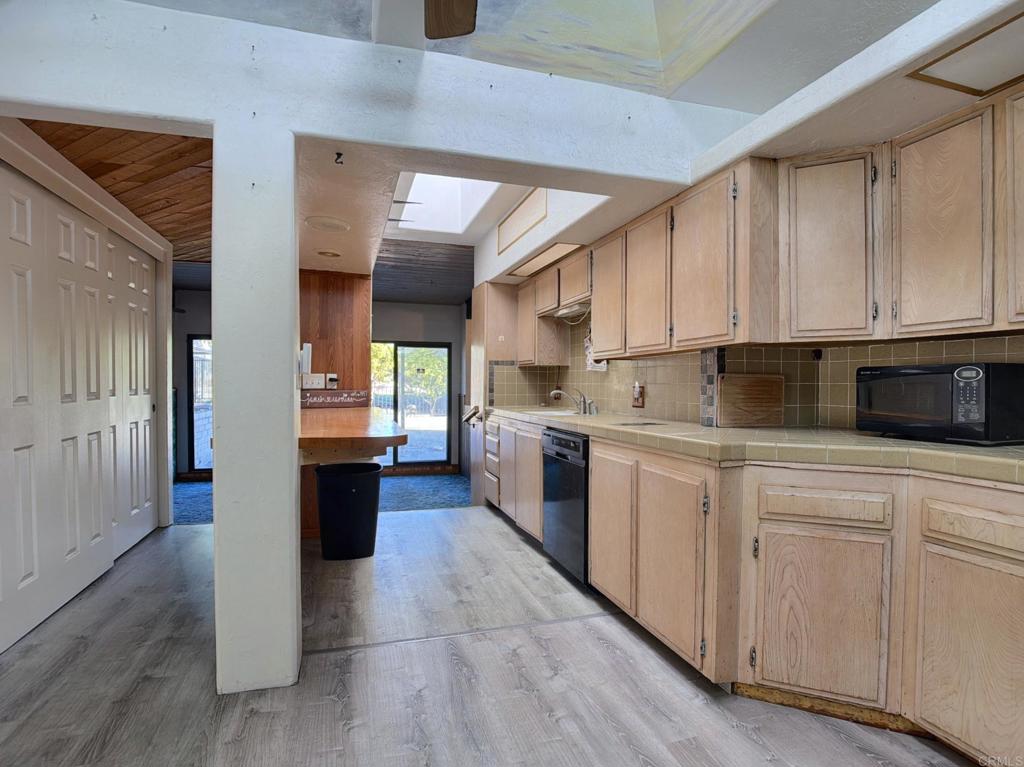 MLS #PTP2508812 image #11