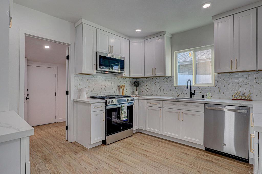 MLS #PTP2508815 image #9