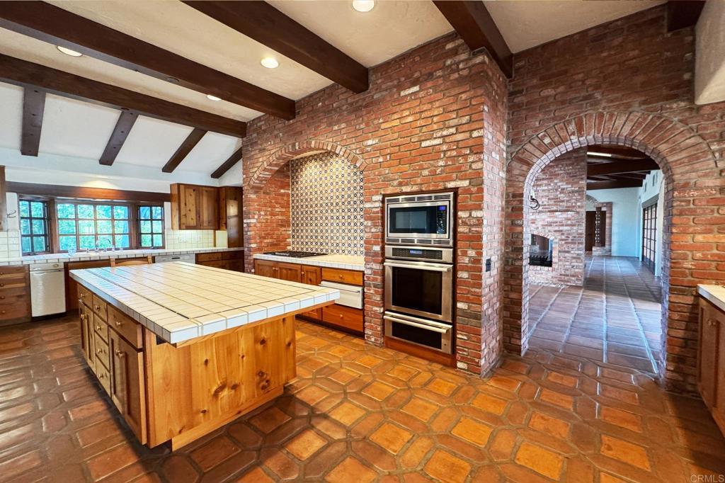 MLS #PTP2508835 image #40