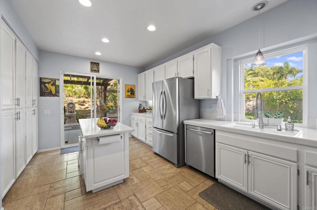 MLS #PTP2508918 image #12