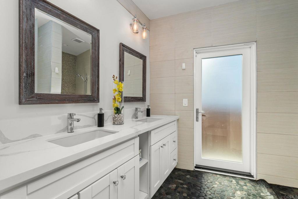 MLS #PTP2508920 image #30