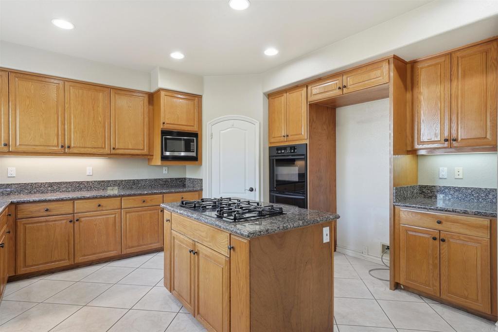 MLS #PTP2508925 image #18