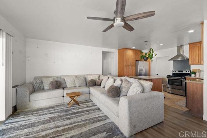 MLS #PTP2508960 image #2