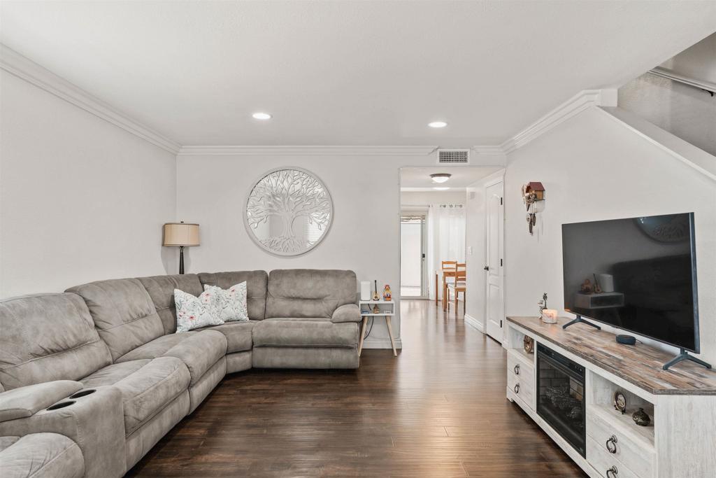 MLS #PTP2508962 image #2