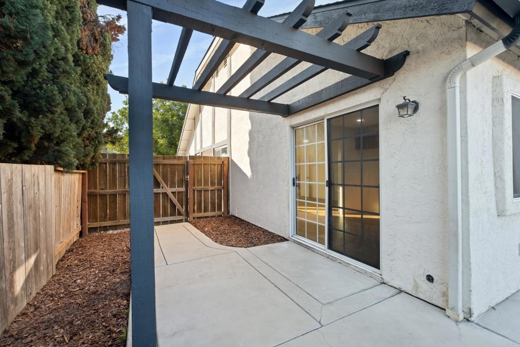 MLS #PTP2508972 image #17