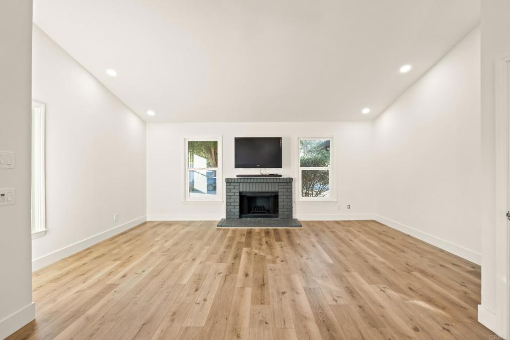 MLS #PTP2508972 image #9