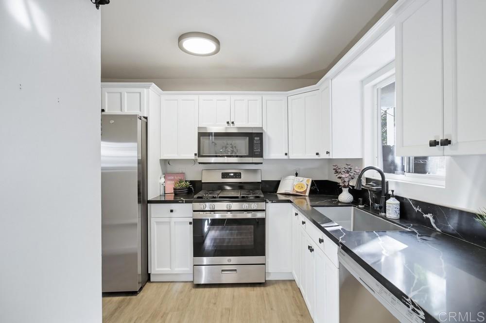 MLS #PTP2508979 image #30