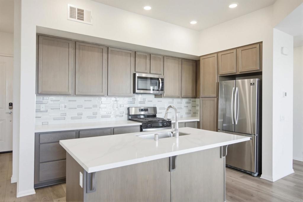 MLS #PTP2508985 image #15