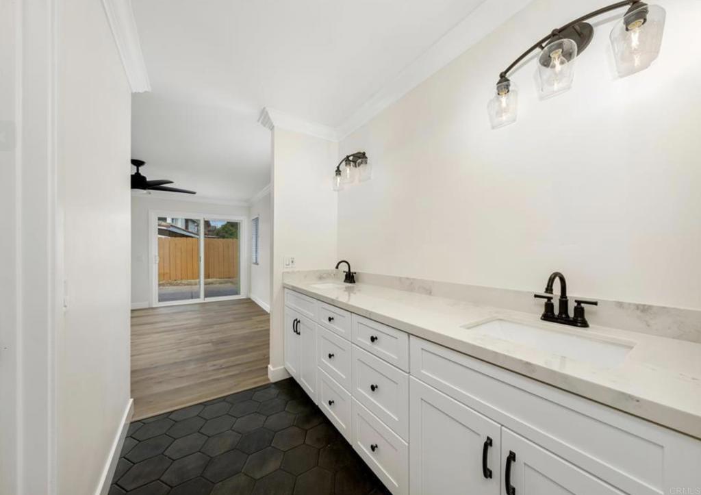 MLS #PTP2508987 image #16