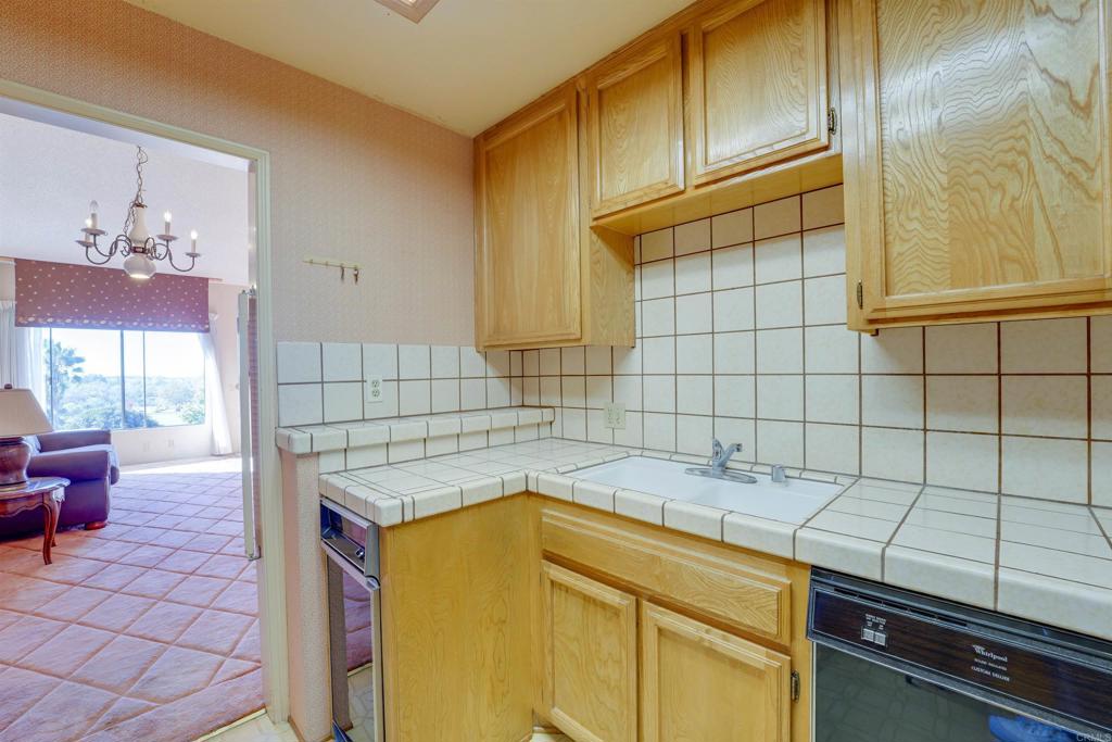 MLS #PTP2508992 image #17