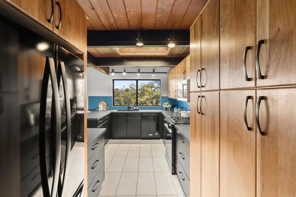 MLS #PTP2509075 image #23