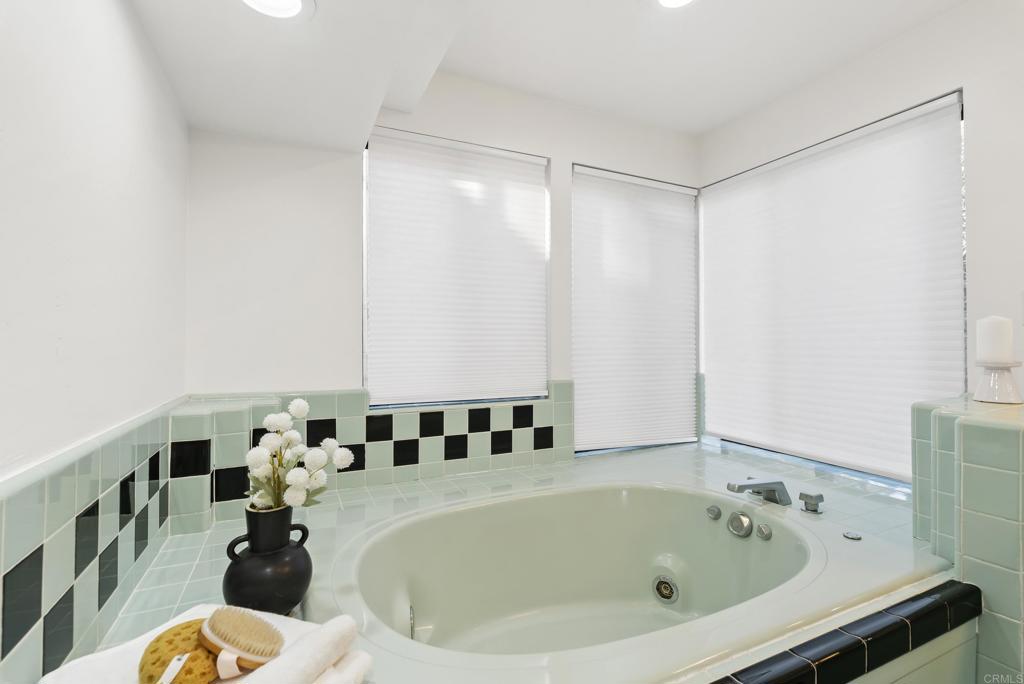 MLS #PTP2509075 image #40