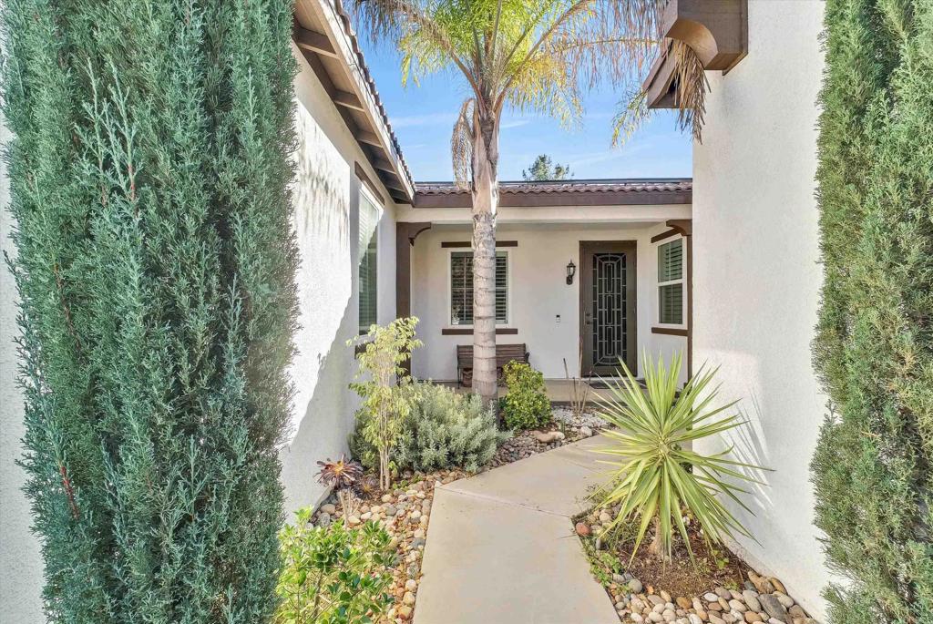 MLS #PTP2509095 image #2