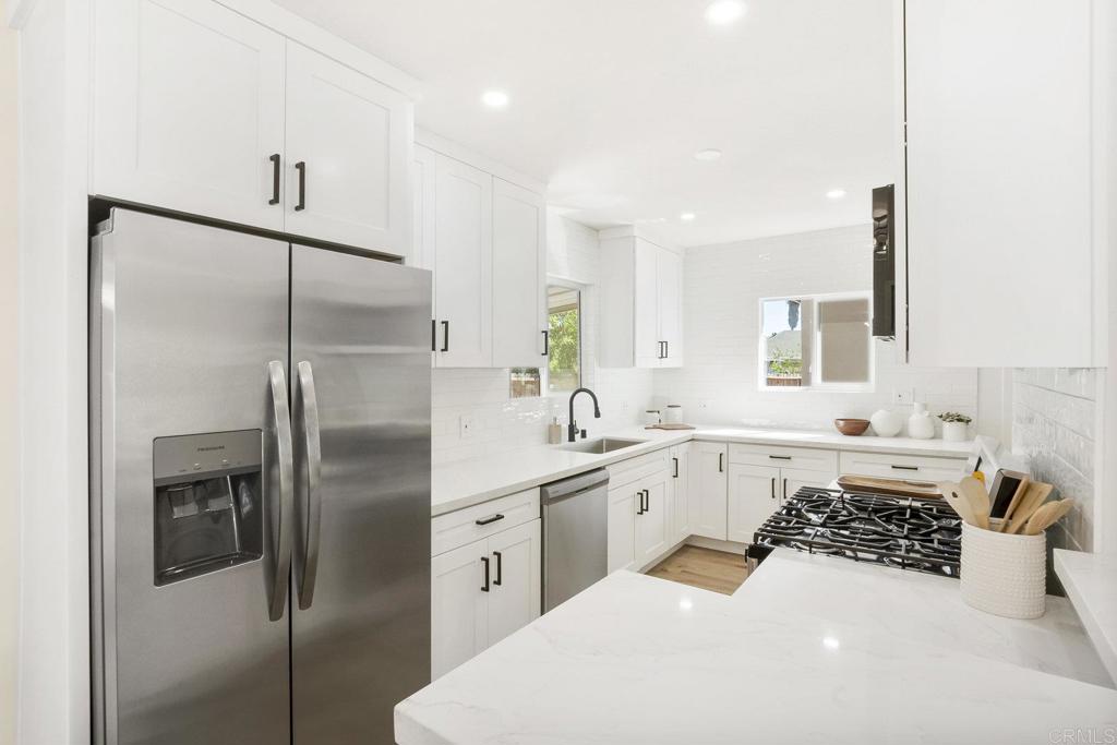 MLS #PTP2509148 image #2