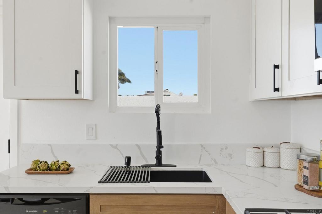 MLS #PTP2509159 image #38