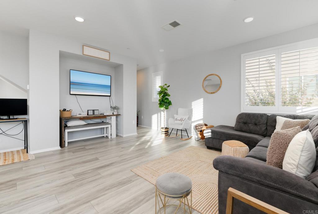 MLS #PTP2509170 image #2