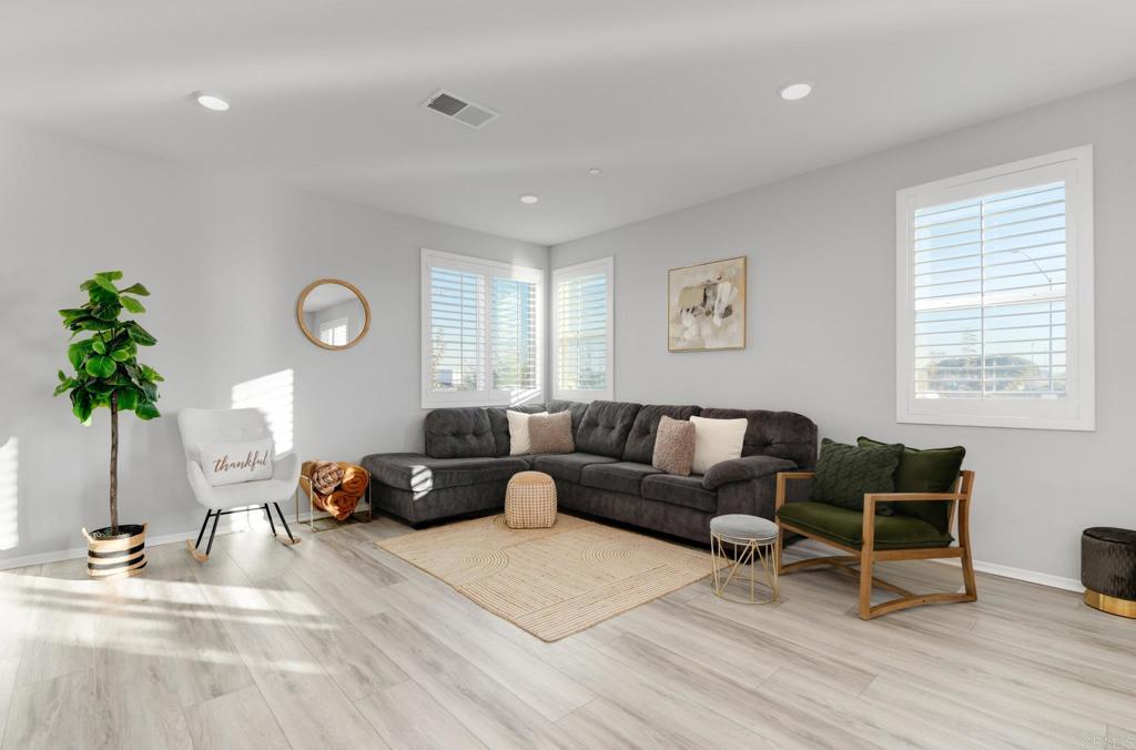 MLS #PTP2509170 image #3