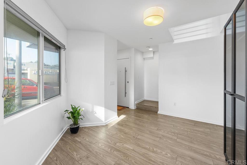 MLS #PTP2509188 image #2