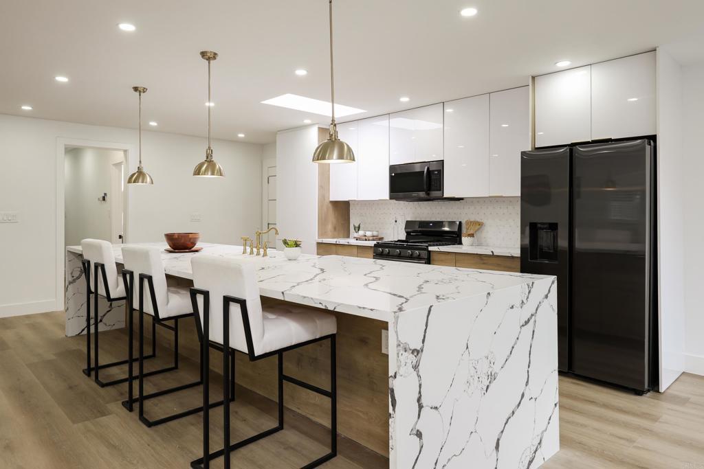 MLS #PTP2509199 image #16