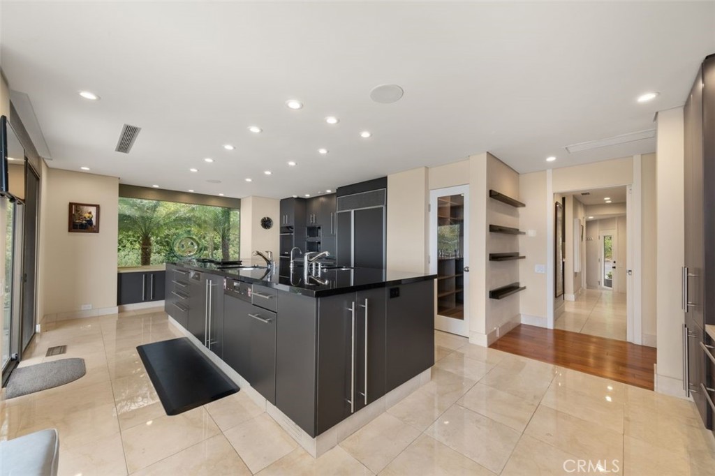 MLS #PV25021216 image #14